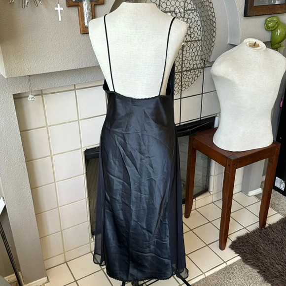 Lucie Ann Peignoir black Robe w/ matching nightgown full swing set Size L - Picture 5 of 14